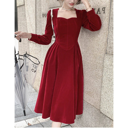 Elegant Waist-cinching Gown In A Celebrity-inspired Style