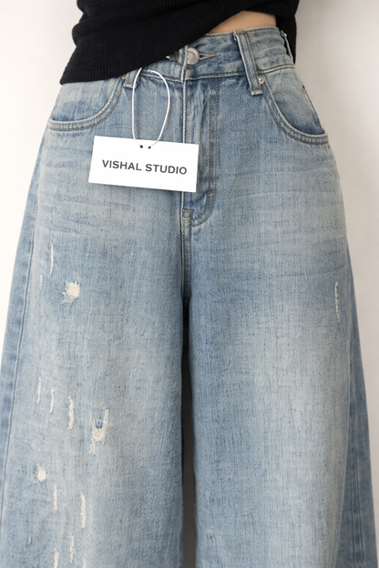 Bestselling Plus-Size Ripped Jeans For Women At The Supermarket